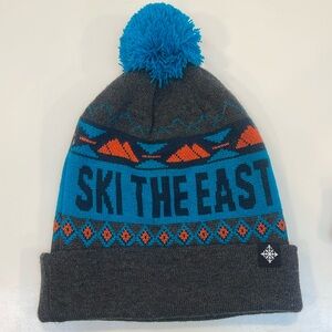 Ski The East Hat with PomPom NWT
